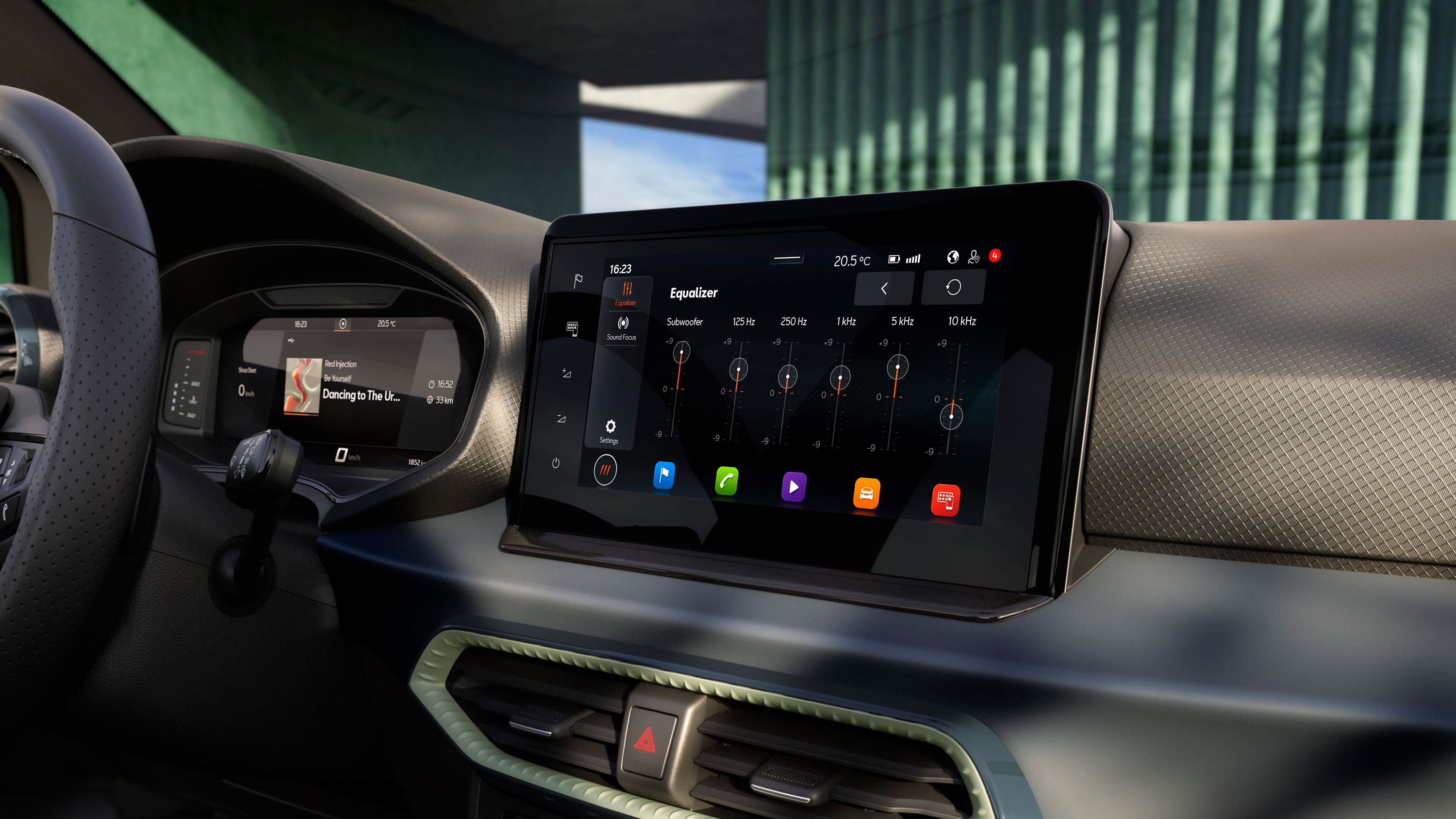 Prístrojová doska modelu SEAT Arona vrátane audio systému SEAT a ďalších funkcií